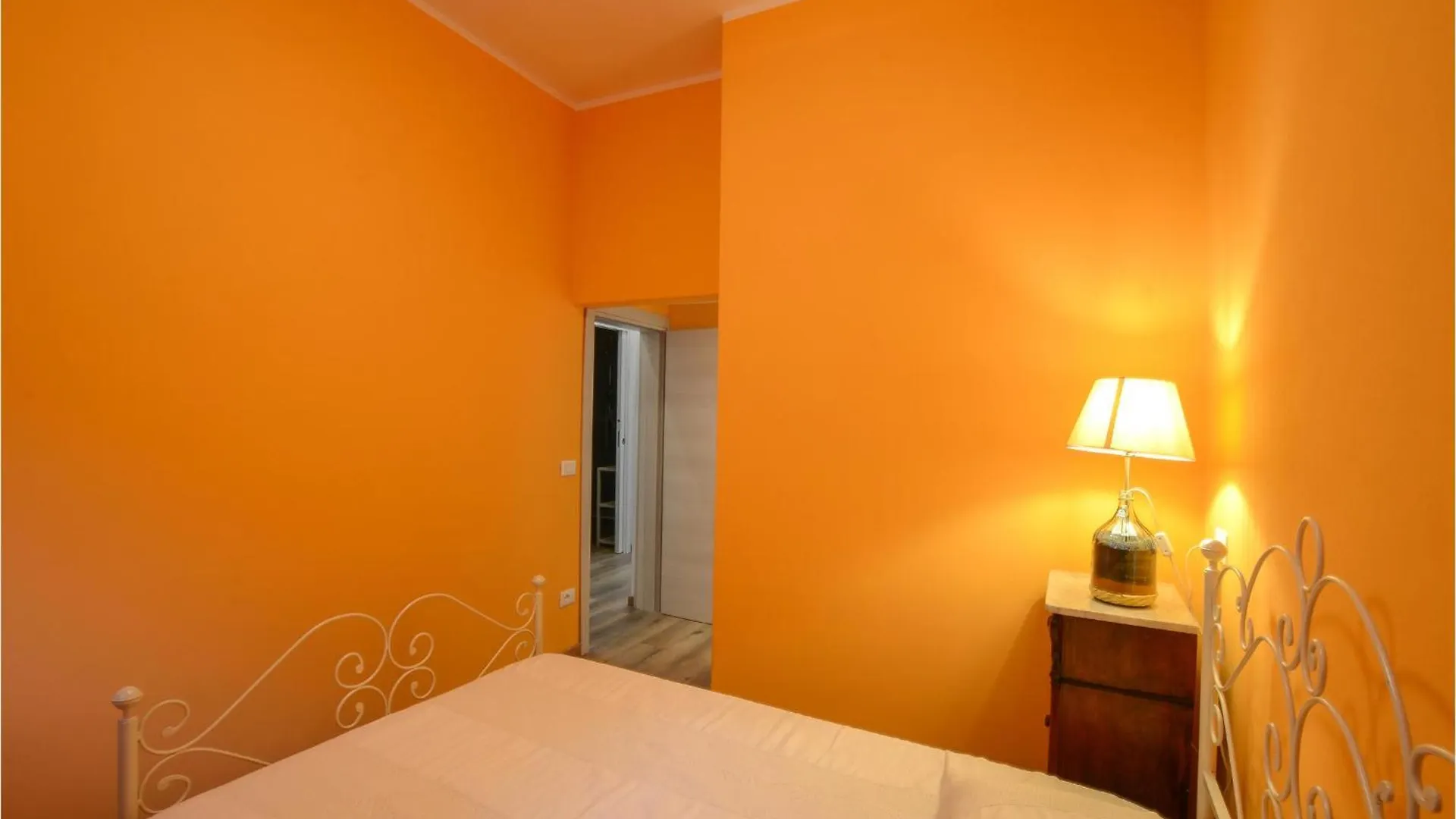 Amazing Apartment In Camaiore With Kitchen