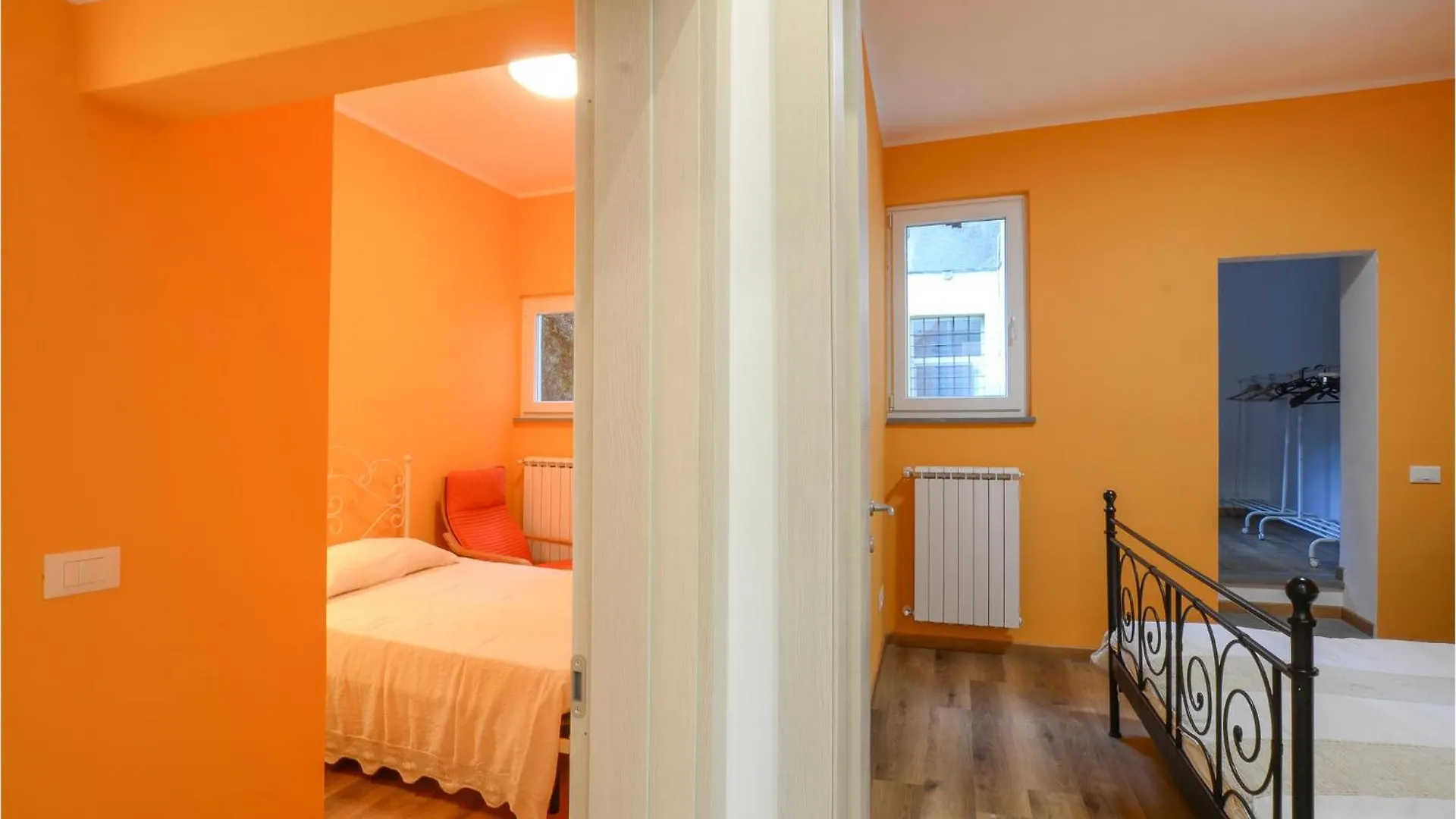 Amazing Apartment In Camaiore With Kitchen