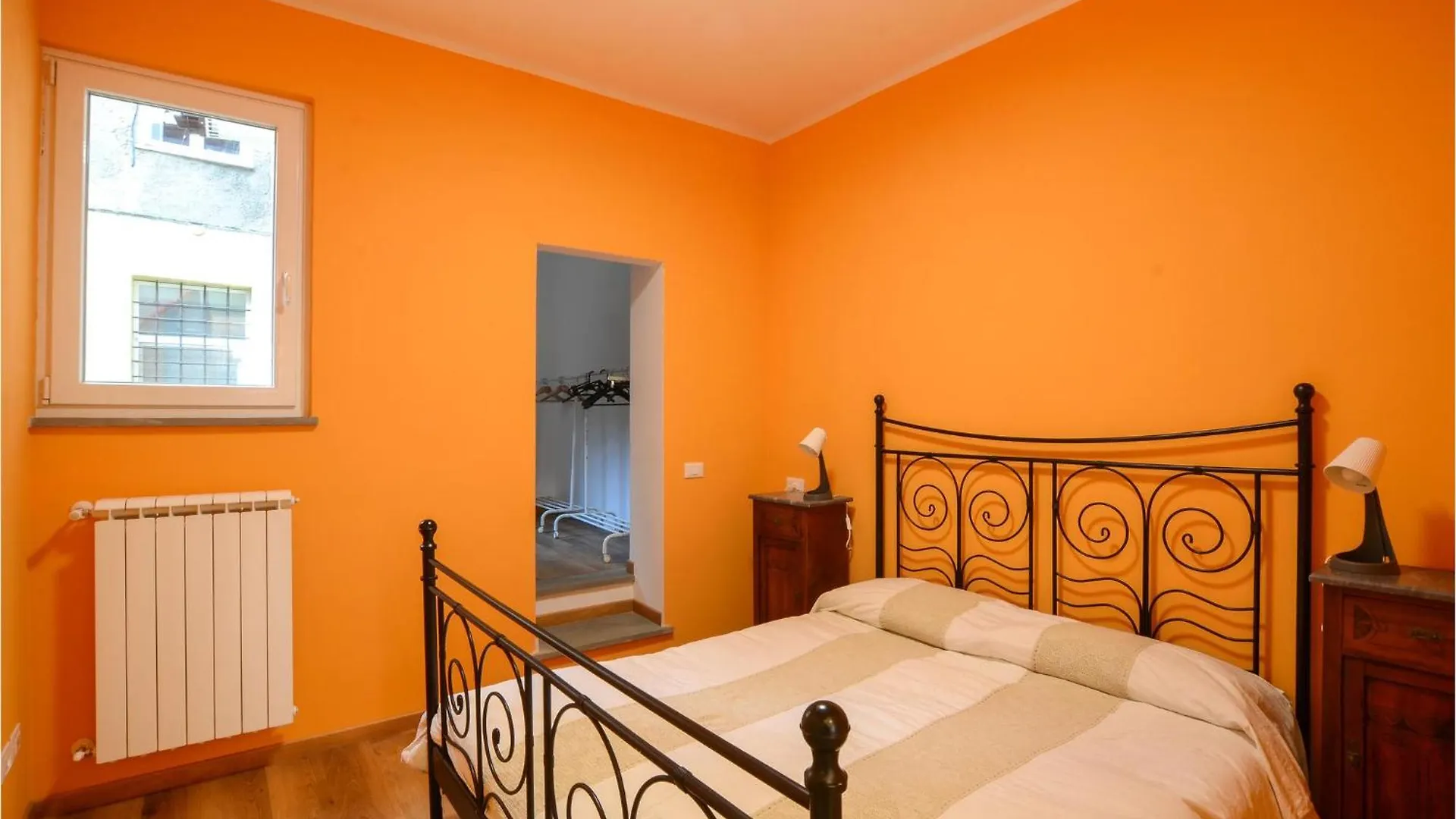 Amazing Apartment In Camaiore With Kitchen