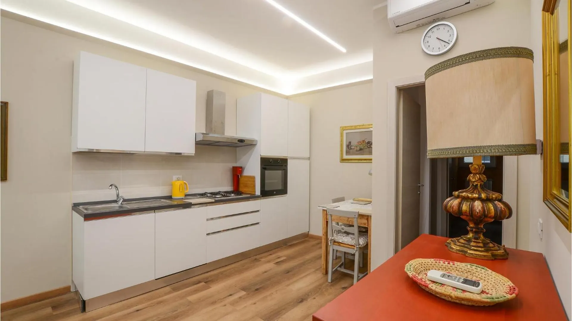 Amazing Apartment In Camaiore With Kitchen